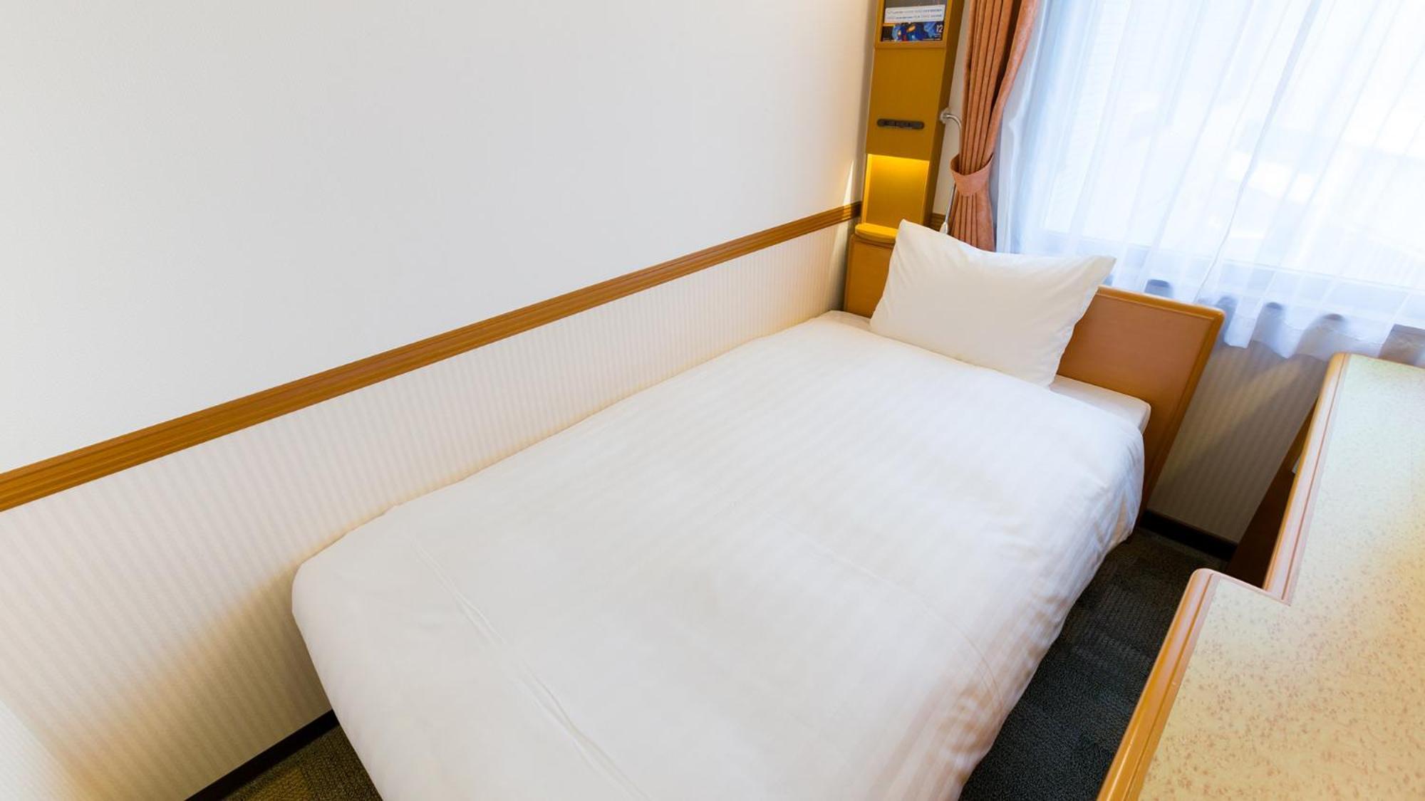 Toyoko Inn Himeji Eki Shinkansen Minami Guchi Pokoj fotografie