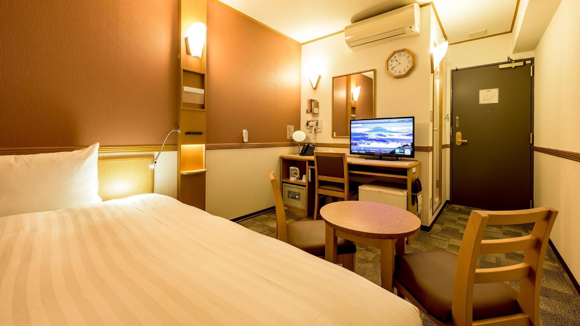 Toyoko Inn Himeji Eki Shinkansen Minami Guchi Pokoj fotografie